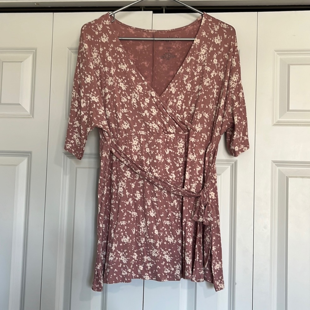Maternity/Nursing shirt